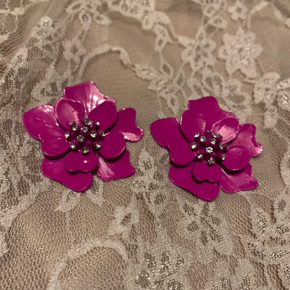 Jewelry - Magenta Flower Earrings